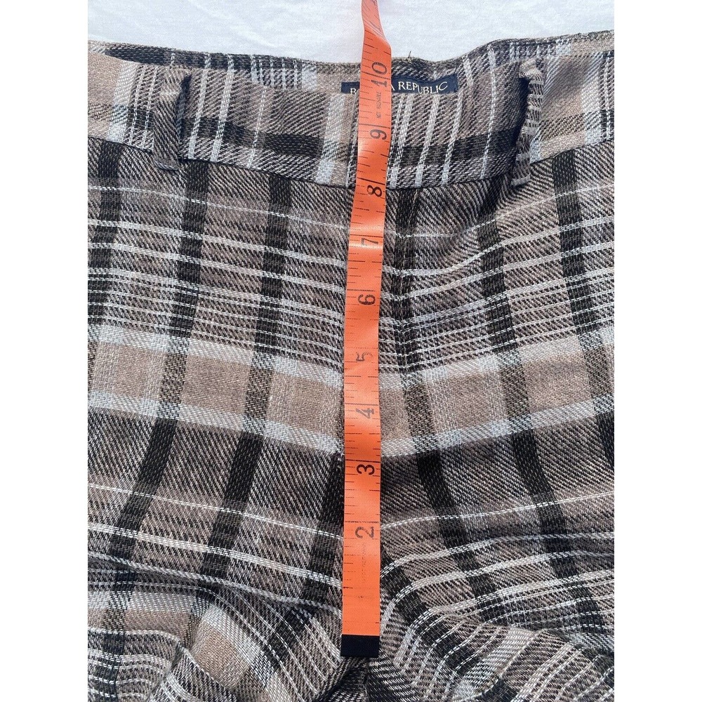 Banana Republic Shorts Women's Size 8 Martin Fit Brown Plaid Cuffed Shorts - Picture 4 of 12